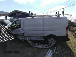 2019 Ford Transit z VIN 1FTYR1YG2KKA31662, wystawiony jako IAAI lot #41743905 z przebiegiem 150 698 mil mil oraz . Historia ofert i sprzedaży dostępna na DreamBid. Obrazek 15.
