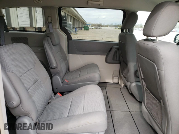 2009 Chrysler Town & Country Touring with VIN 2A8HR541X9R536460, listed as a Copart auction lot 52554635 with 109,744 mi miles and Salvage Title. Bid and sale history available at DreamBid. Image 12.