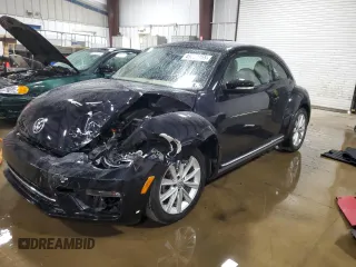 2017 Volkswagen Beetle 1.8T SE with VIN 3VWJ17AT6HM627035, listed as a Copart auction lot 49220355 with 0 mi miles and Salvage Title. Bid and sale history available at carsss.com. Image 1.
