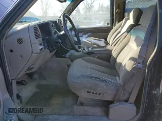 1997 Chevrolet Suburban with VIN 3GNFK16R3VG112298, listed as a Copart auction lot 45737385 with 266,938 mi miles and Salvage Title. Bid and sale history available at carsss.com. Image 7.
