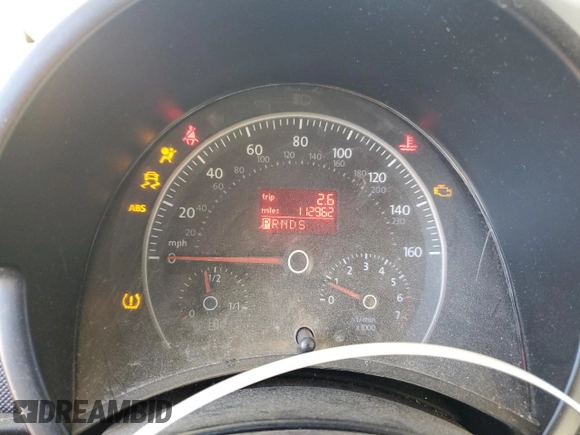 2008 Volkswagen Beetle SE z VIN 3VWRG31Y18M417075, wystawiony jako Copart lot #80433854 z przebiegiem 112 962 mil mil oraz Szkoda całkowita • Salvage title. Historia ofert i sprzedaży dostępna na DreamBid. Obrazek 9.