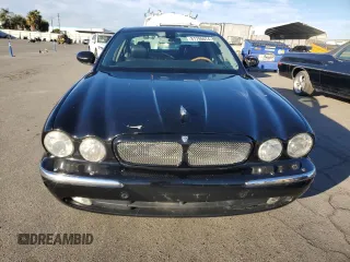 2006 Jaguar XJ with VIN SAJWA73C26TH03133, listed as a Copart auction lot 81796674 with 128,006 mi miles and Non repairable. Bid and sale history available at DreamBid. Image 5.