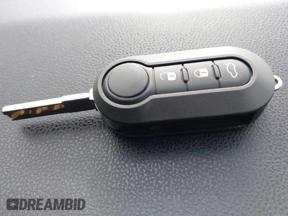 2014 FIAT 500L Easy с VIN ZFBCFABH7EZ001401, выставлен на аукционе IAAI как лот 42244522 с пробегом 164 138 миль миль и . История ставок и продаж доступна на DreamBid. Изображение 11.