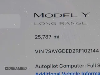 2024 Tesla Model Y с VIN 7SAYGDED2RF102144, выставлен на аукционе IAAI как лот 42278757 с пробегом 25 787 миль миль и . История ставок и продаж доступна на DreamBid. Изображение 16.