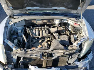 2004 Mitsubishi Endeavor LS with VIN 4A4MN21S34E012708, listed as a Copart auction lot 79966524 with 180,685 mi miles and Salvage Title. Bid and sale history available at carsss.com. Image 12.