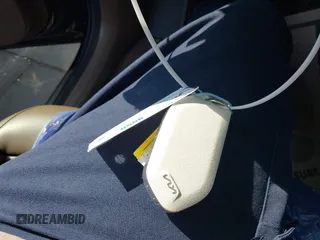 2024 Kia EV9 Land z VIN KNDADFS59R6035988, wystawiony jako IAAI lot #42076672 z przebiegiem 10 316 mil mil oraz . Historia ofert i sprzedaży dostępna na DreamBid. Obrazek 11.