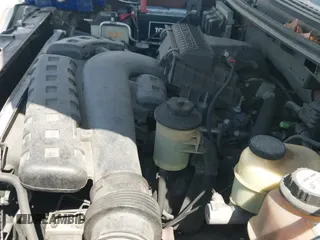 2005 Ford F-150 XLT z VIN 1FTPW125X5KD47195, wystawiony jako IAAI lot #43408005 z przebiegiem 145 255 mil mil oraz . Historia ofert i sprzedaży dostępna na DreamBid. Obrazek 12.