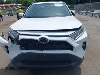 2019 Toyota RAV4 XLE with VIN 2T3P1RFV0KC008652, listed as a IAAI auction lot 42508557 with 87,684 mi miles and . Bid and sale history available at DreamBid. Image 12.