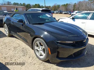 2019 Chevrolet Camaro 1LT with VIN 1G1FB3DS2K0104079, listed as a IAAI auction lot 41632830 with 63,553 mi miles. Bid and sale history available at carsss.com. Image 1.