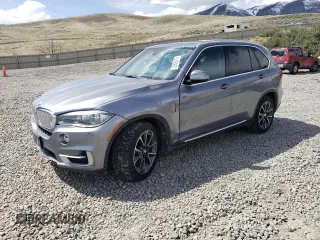 2015 BMW X5 xDrive50i z VIN 5UXKR6C58F0J75886, wystawiony jako Copart lot #53639375 z przebiegiem 70 602 mil mil oraz Szkoda całkowita • Salvage title. Historia ofert i sprzedaży dostępna na DreamBid. Obrazek 1.