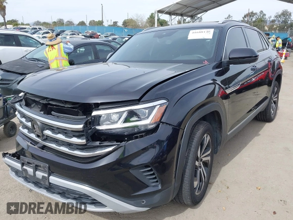 2021 Volkswagen Atlas SEL Premium with VIN 1V2TE2CA6MC220132, listed as a IAAI auction lot 41688148 with 57,249 mi miles and . Bid and sale history available at DreamBid. Image 17.