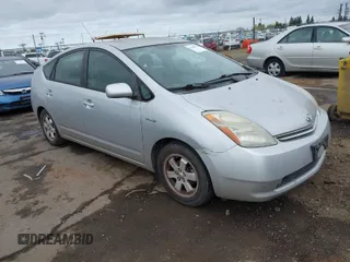 2006 Toyota Prius with VIN JTDKB20U367073266, listed as a IAAI auction lot 41986156 with Not Provided miles. Bid and sale history available at carsss.com. Image 1.