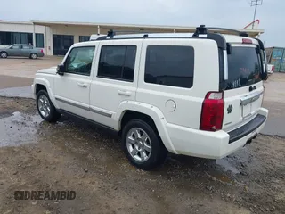 2006 Jeep Commander Limited с VIN 1J8HH58NX6C179429, выставлен на аукционе IAAI как лот 42410804 с пробегом 251 985 миль миль и . История ставок и продаж доступна на DreamBid. Изображение 3.