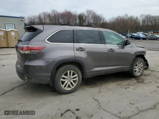2015 Toyota Highlander LE with VIN 5TDBKRFHXFS082376, listed as a Copart auction lot 51567195 with 153,026 mi miles and Salvage Title. Bid and sale history available at carsss.com. Image 3.