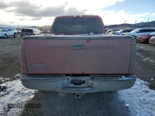 2000 Ford F-250 XL z VIN 1FTNW21S2YEB92875, wystawiony jako Copart lot #86083414 z przebiegiem 96 634 mil mil oraz Czysty tytuł • Clean title. Historia ofert i sprzedaży dostępna na DreamBid. Obrazek 6.