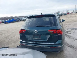 2019 Volkswagen Tiguan SE with VIN 3VV2B7AX1KM154435, listed as a IAAI auction lot 41740969 with 103,310 mi miles. Bid and sale history available at carsss.com. Image 17.