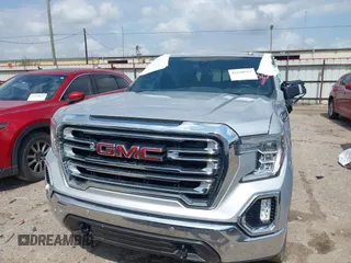 2020 GMC Sierra 1500 SLT z VIN 3GTU9DED9LG299417, wystawiony jako IAAI lot #42168562 z przebiegiem Nie podano mil oraz . Historia ofert i sprzedaży dostępna na DreamBid. Obrazek 12.