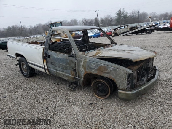 1997 GMC Sierra 1500 with VIN 1GTGC24R3VZ522487, listed as a Copart auction lot 44922165 with Not Provided miles and Non Repairable. Bid and sale history available at DreamBid. Image 4.