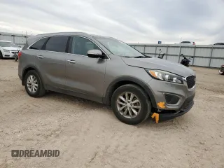 2016 Kia Sorento LX with VIN 5XYPG4A33GG137500, listed as a Copart auction lot 45291405 with 97,893 mi miles and Salvage Title. Bid and sale history available at DreamBid. Image 4.