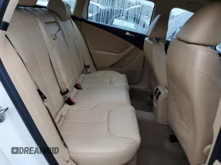 2009 Volkswagen Passat z VIN WVWXK73C09E049688, wystawiony jako Copart lot #83667744 z przebiegiem 206 382 mil mil oraz Szkoda całkowita • Salvage title. Historia ofert i sprzedaży dostępna na DreamBid. Obrazek 10.
