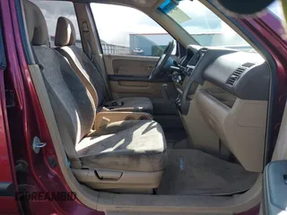 2005 Honda CR-V LX with VIN JHLRD68545C016886, listed as a IAAI auction lot 42077038 with 275,148 mi miles and . Bid and sale history available at DreamBid. Image 5.