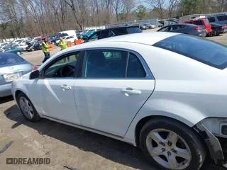 2011 Chevrolet Malibu LT w/1LT with VIN 1G1ZC5EU2BF340136, listed as a IAAI auction lot 41746973 with 172,919 mi miles. Bid and sale history available at carsss.com. Image 14.