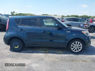 2018 Kia Soul + with VIN KNDJP3A58J7579355, listed as a IAAI auction lot 42144031 with 103,304 mi miles. Bid and sale history available at carsss.com. Image 13.