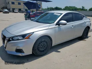 2020 Nissan Altima S with VIN 1N4BL4BV0LC150098, listed as a Copart auction lot 56989905 with 138,422 mi miles and Salvage title. Bid and sale history available at DreamBid. Image 1.