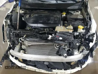 2019 Jeep Cherokee High Altitude z VIN 1C4PJMDXXKD418412, wystawiony jako Copart lot #42813455 z przebiegiem 42 376 mil mil oraz Szkoda całkowita • Salvage title. Historia ofert i sprzedaży dostępna na DreamBid. Obrazek 13.
