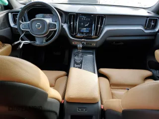 2019 Volvo XC60 Momentum with VIN LYVA22RK2KB238887, listed as a Copart auction lot 87608805 with 44,694 mi miles and Salvage title. Bid and sale history available at DreamBid. Image 8.