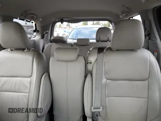 2018 Toyota Sienna XLE Auto Access Seat with VIN 5TDYZ3DC8JS932914, listed as a Copart auction lot 47891655 with 112,009 mi miles and Salvage Title. Bid and sale history available at carsss.com. Image 10.