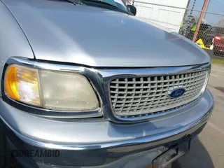 2000 Ford Expedition XLT with VIN 1FMRU1565YLA46430, listed as a IAAI auction lot 41321077 with 1 mi miles. Bid and sale history available at carsss.com. Image 14.