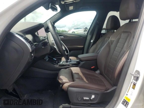 2020 BMW X3 xDrive30i with VIN 5UXTY5C08LLT32459, listed as a Copart auction lot 54904225 with 27,918 mi miles and Salvage Title. Bid and sale history available at DreamBid. Image 7.