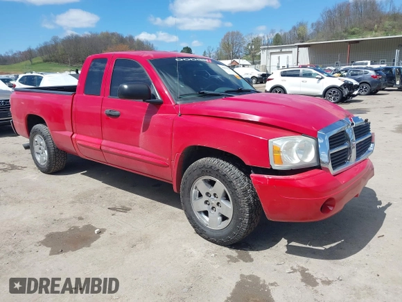 2005 Dodge Dakota SLT z VIN 1D7HE42K65S270202, wystawiony jako IAAI lot #41979560 z przebiegiem 35 508 mil mil oraz . Historia ofert i sprzedaży dostępna na DreamBid. Obrazek 1.