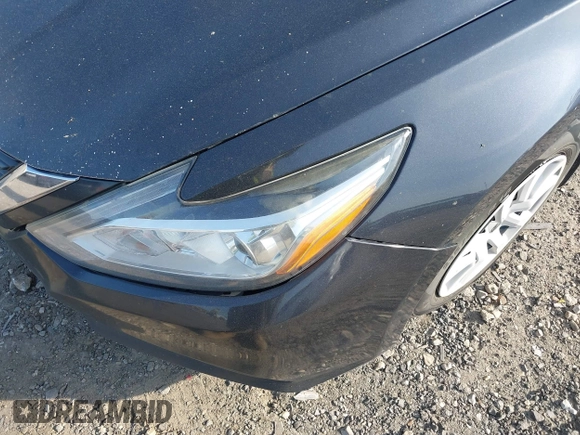 2018 Nissan Altima SV with VIN 1N4AL3AP0JC208507, listed as a IAAI auction lot 42171391 with 181,210 mi miles and . Bid and sale history available at carsss.com. Image 20.