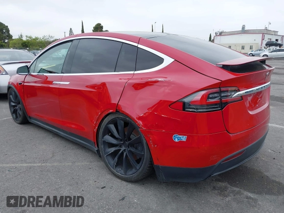 2021 Tesla Model X Long Range Plus with VIN 5YJXCBE24MF324376, listed as a IAAI auction lot 42034108 with Not Provided miles and . Bid and sale history available at carsss.com. Image 3.