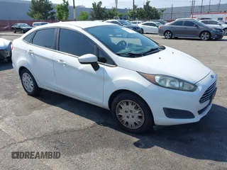 2014 Ford Fiesta S с VIN 3FADP4AJ6EM235248, выставлен на аукционе IAAI как лот 42587441 с пробегом 140 395 миль миль и . История ставок и продаж доступна на DreamBid. Изображение 1.