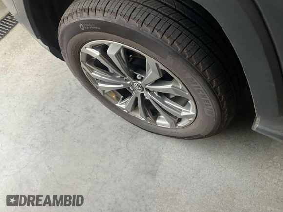 2022 Toyota RAV4 Hybrid XLE Premium с VIN 4T3B6RFV6NU065906, выставлен на аукционе IAAI как лот 42792646 с пробегом 90 899 миль миль и . История ставок и продаж доступна на DreamBid. Изображение 25.