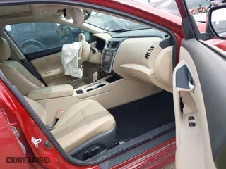 2016 Nissan Altima 2.5 SL with VIN 1N4AL3AP2GC208582, listed as a IAAI auction lot 41786124 with 122,329 mi miles. Bid and sale history available at carsss.com. Image 5.