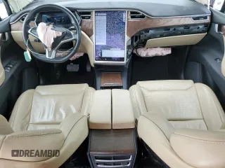 2016 Tesla Model X 70D with VIN 5YJXCDE26GF034172, listed as a Copart auction lot 51710865 with 78,930 mi miles and Salvage Title. Bid and sale history available at carsss.com. Image 8.