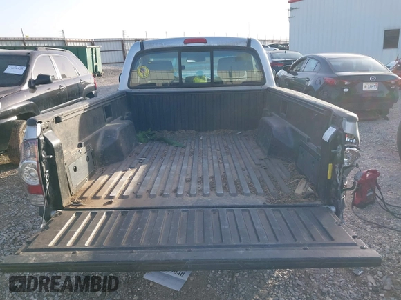2010 Toyota Tacoma with VIN 5TENX4CN8AZ704920, listed as a IAAI auction lot 41726821 with 147,516 mi miles. Bid and sale history available at carsss.com. Image 8.