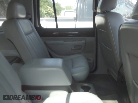 2004 Lincoln Aviator Luxury with VIN 5LMEU88H94ZJ34163, listed as a IAAI auction lot 42333257 with 117,604 mi miles and . Bid and sale history available at DreamBid. Image 8.