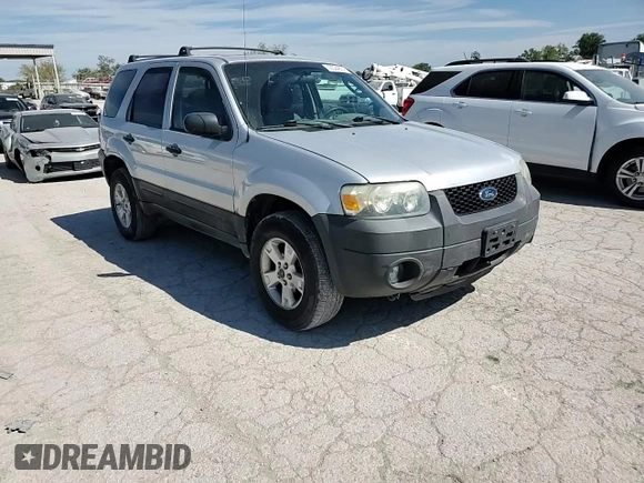 2006 Ford Escape XLT with VIN 1FMYU03Z26KA72974, listed as a Copart auction lot 72524674 with 221,479 mi miles and Salvage Title. Bid and sale history available at carsss.com. Image 11.