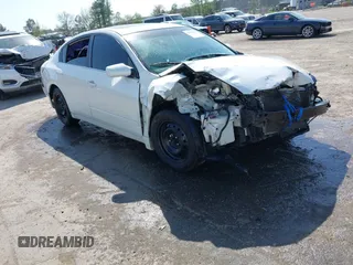 2009 Nissan Altima 2.5 S with VIN 1N4AL21E09N432496, listed as a IAAI auction lot 42073322 with Not Provided miles. Bid and sale history available at carsss.com. Image 1.