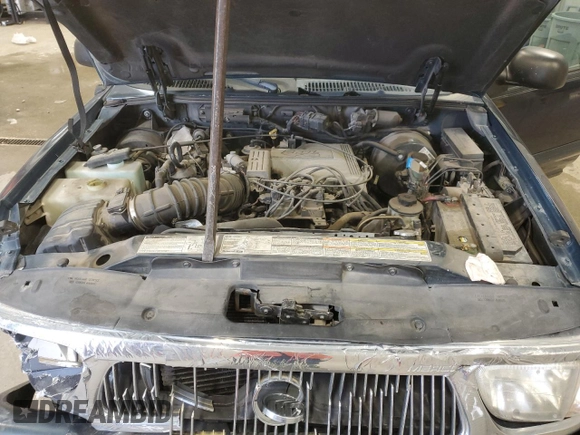 2001 Mercury Mountaineer with VIN 4M2ZU86P51UJ01568, listed as a Copart auction lot 81923284 with 150,079 mi miles and Clean title. Bid and sale history available at DreamBid. Image 12.