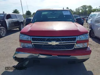 2006 Chevrolet Silverado 1500 LT3 with VIN 1GCEK19Z36Z136862, listed as a IAAI auction lot 42097096 with 254,905 mi miles and . Bid and sale history available at DreamBid. Image 12.