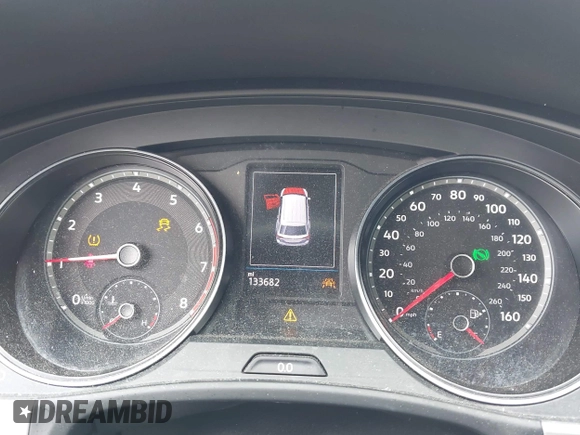 2020 Volkswagen Atlas SE z VIN 1V2DP2CA4LC500273, wystawiony jako IAAI lot #42364554 z przebiegiem 133 682 mil mil oraz . Historia ofert i sprzedaży dostępna na DreamBid. Obrazek 7.