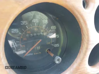 1989 GMC Vandura z VIN 1GDEG25KXK7519540, wystawiony jako IAAI lot #41771047 z przebiegiem 638 734 mil mil oraz . Historia ofert i sprzedaży dostępna na DreamBid. Obrazek 15.