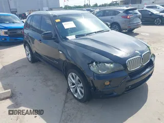 2010 BMW X5 z VIN 5UXFE8C52AL311929, wystawiony jako IAAI lot #42029162 z przebiegiem 182 369 mil mil oraz . Historia ofert i sprzedaży dostępna na DreamBid. Obrazek 1.