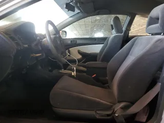 2005 Honda Civic VP z VIN 1HGEM22125L058355, wystawiony jako Copart lot #46894035 z przebiegiem Nie podano mil oraz Szkoda całkowita • Salvage title. Historia ofert i sprzedaży dostępna na DreamBid. Obrazek 7.